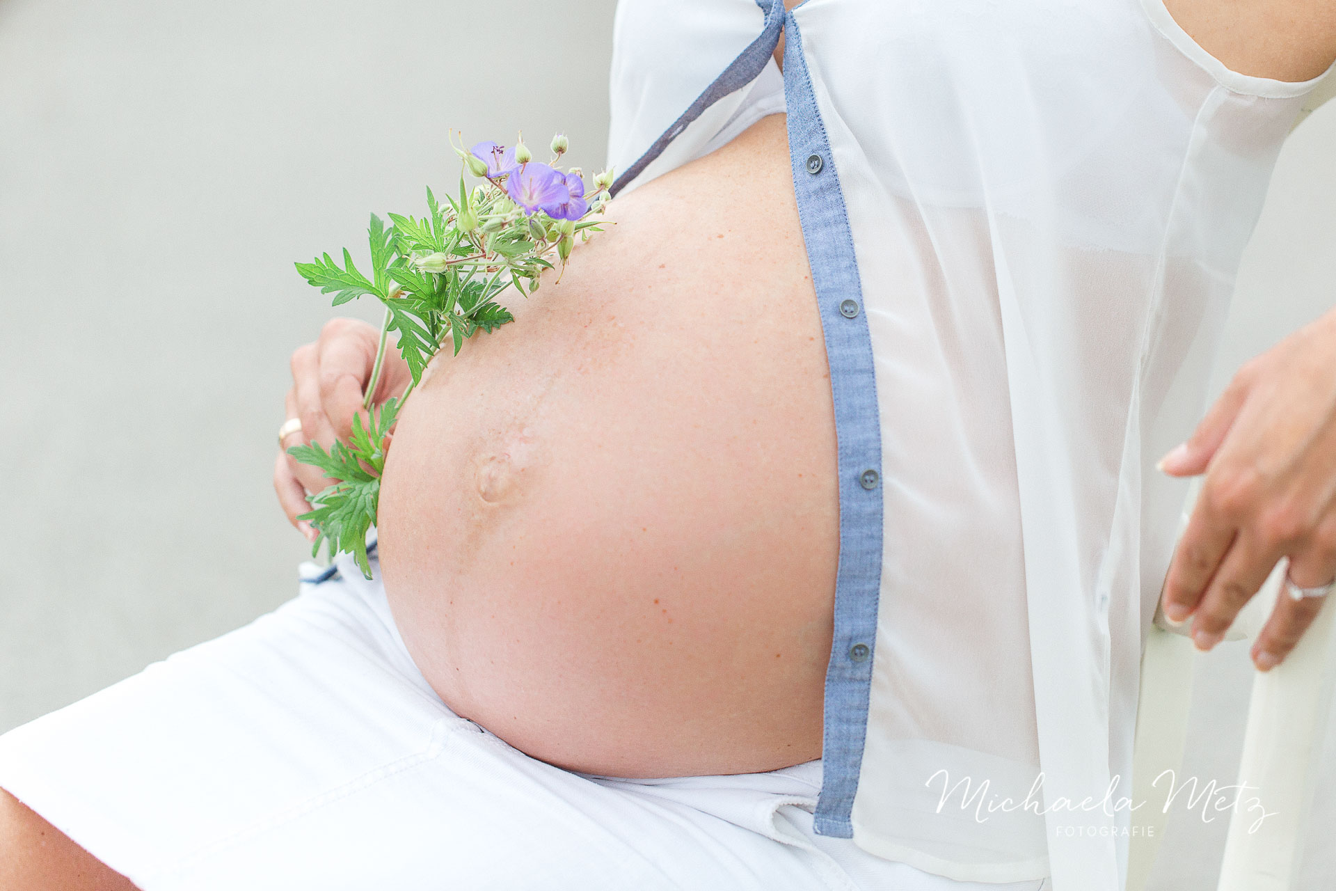 Schwangerschaftsfotografie_ Michaela Metz_ihre Fotografin in Heppenheim